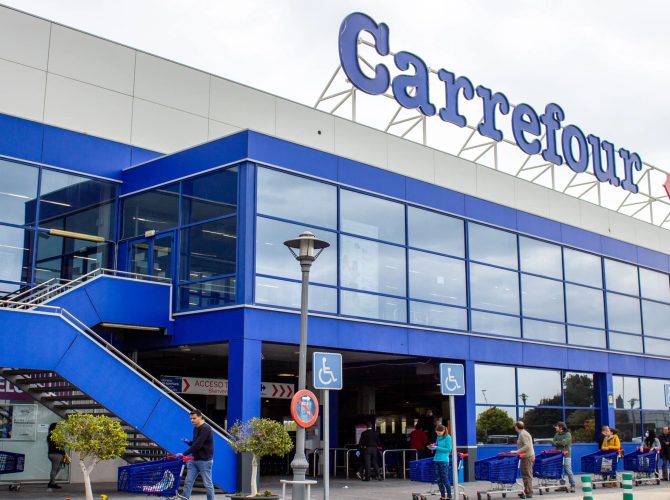 Carrefour España: Vacantes Disponibles en Varios Sectores