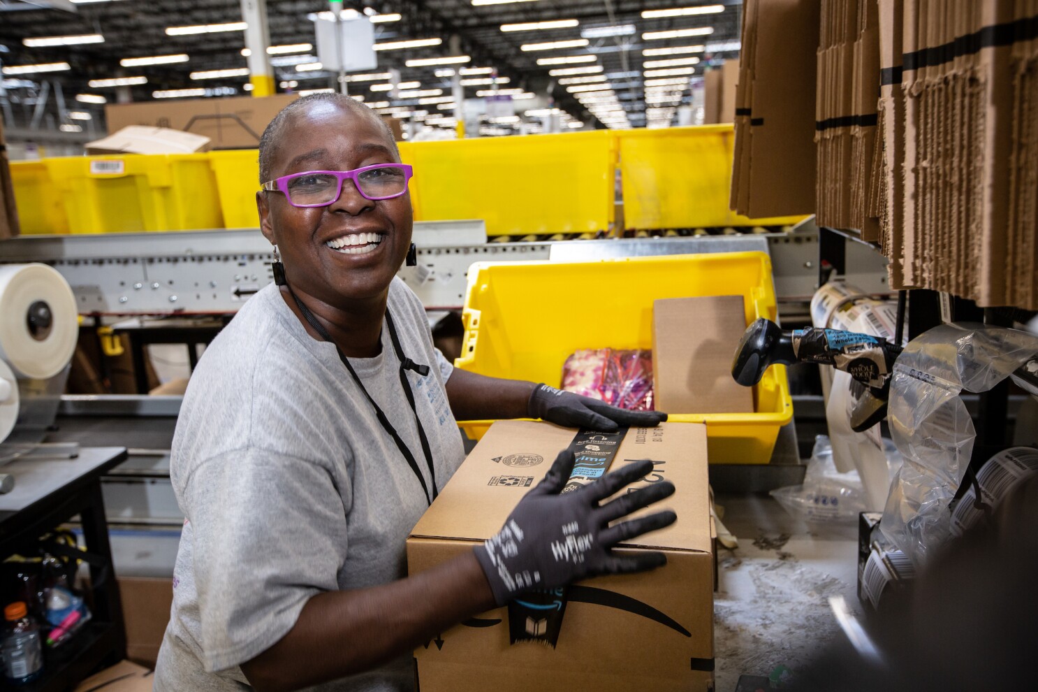 Logre el éxito: ¡Únase al equipo de Amazon hoy!